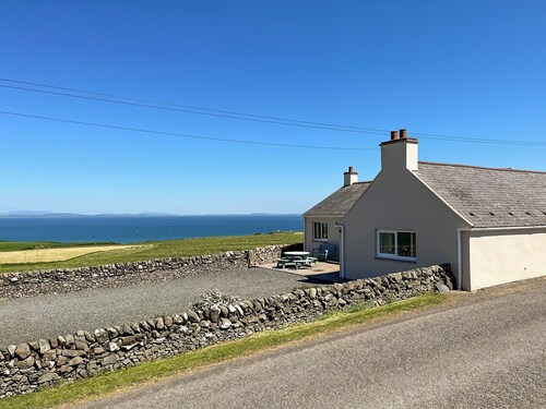 3 bedroom accommodation in Stranraer