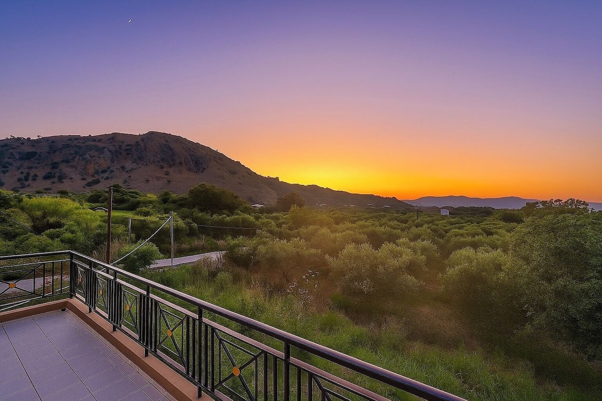 Chambre Panoramique Double ou avec lits jumeaux, 1 chambre, non-fumeur, vue montagne | Terrasse/Patio