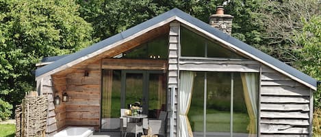 Cottage | Front of property