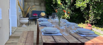 Charmante maison climatisée et sa piscine au calme à Carcassonne