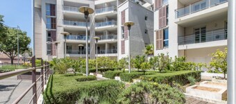 R Sidence Le Crystal - Two-bedroom Apartment