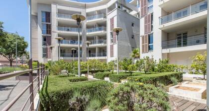 R Sidence Le Crystal - Two-bedroom Apartment