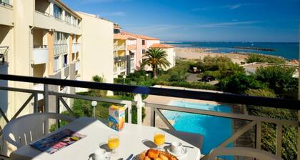 Savanna Beach - Three-bedroom Apartment