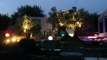 Enceinte de lâhĂ©bergement