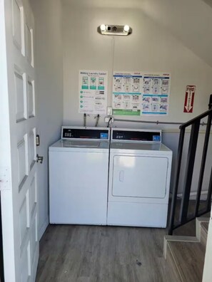 Interior - 470 SW 7th st - Apt 47 · Spacious 1BR – Walk to City Centre + Free Parking (Miami)