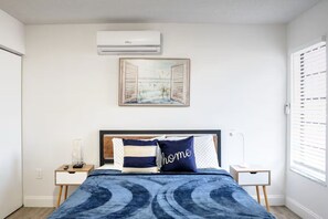 1 chambre, fer et planche à repasser, Wi-Fi gratuit, draps fournis