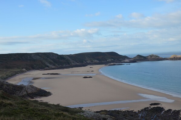 Sun loungers, beach towels