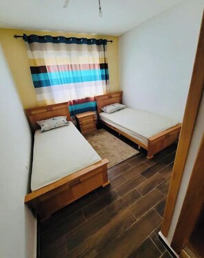 2 Schlafzimmer