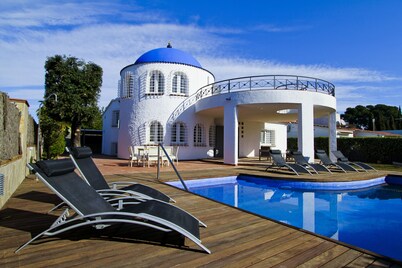 Villa SANTORINI