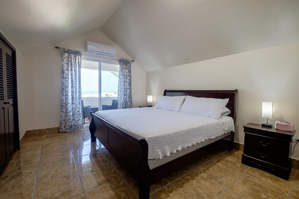Executive Apartment