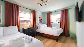 2 bedrooms, desk, iron/ironing board, WiFi