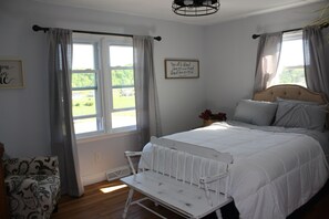 2 slaapkamers, een kluis op de kamer, een strijkplank/strijkijzer