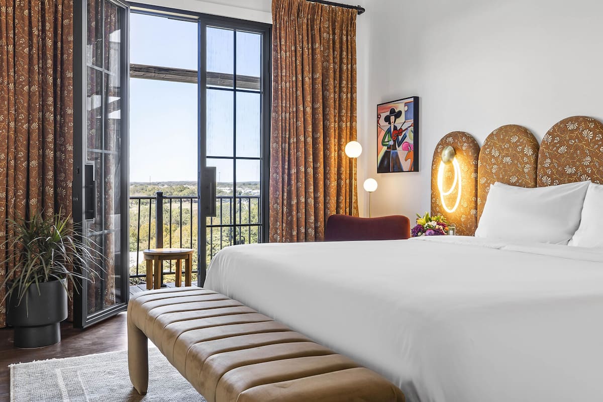 Habitación Deluxe, 1 cama King size | Ropa de cama de alta calidad, camas con pillow-top y wifi gratis 