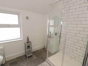 Bathroom - Bryn Derfel (Porthmadog)