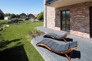Terrace/patio - Suite North | Direct waterfront location (Greetsiel)