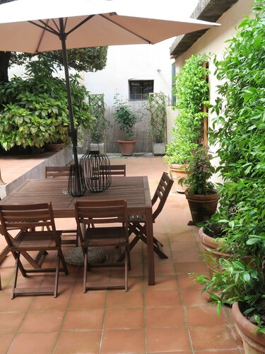 Apartment in the center of Lucca with private courtyard