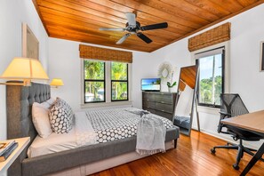 3 habitaciones, escritorio, tabla de planchar con plancha y wifi gratis 