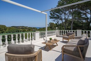 Terrace/patio - Magnificent Villa Luminosa- private pool and views (Port d`Addaia)
