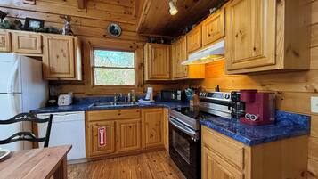 Mikrowelle, Ofen, Herdplatte, Geschirrspüler