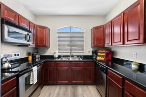 Fridge, microwave, oven, stovetop - Resort Style Condo in Scottsdale (Scottsdale)