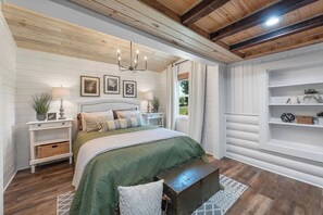 4 Schlafzimmer, Bügeleisen/Bügelbrett, WLAN, Bettwäsche