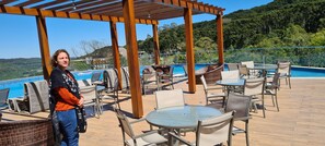 Outdoor dining - Gramado Em Família Com Mais . Charme -conforto e Privilégios (Gramado)