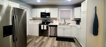 Brand New Garage Apt Separate from Main House