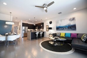 Téléviseur, lecteur de DVD