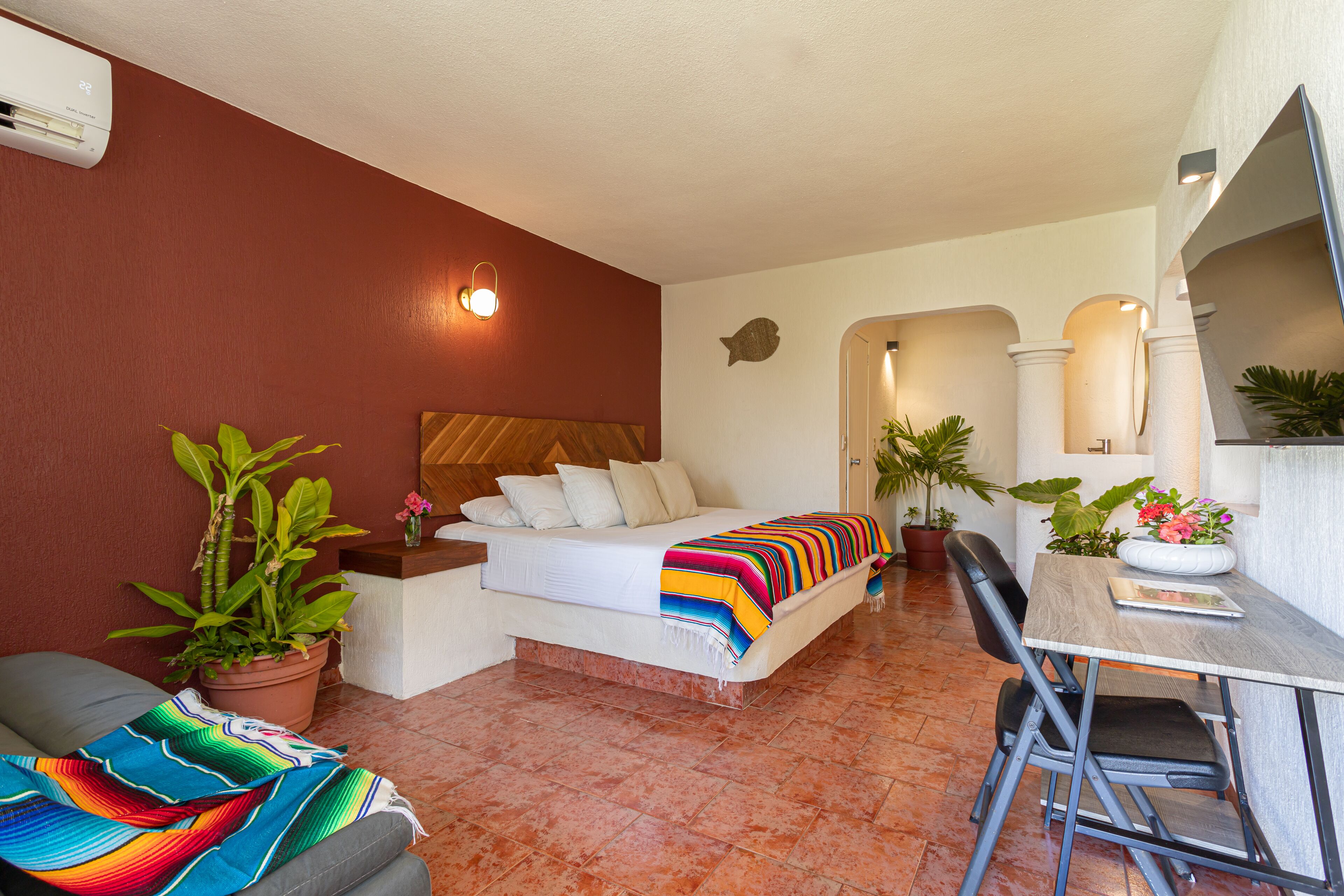 habitacion standard | premium bedding, select comfort beds, blackout curtains, free wifi