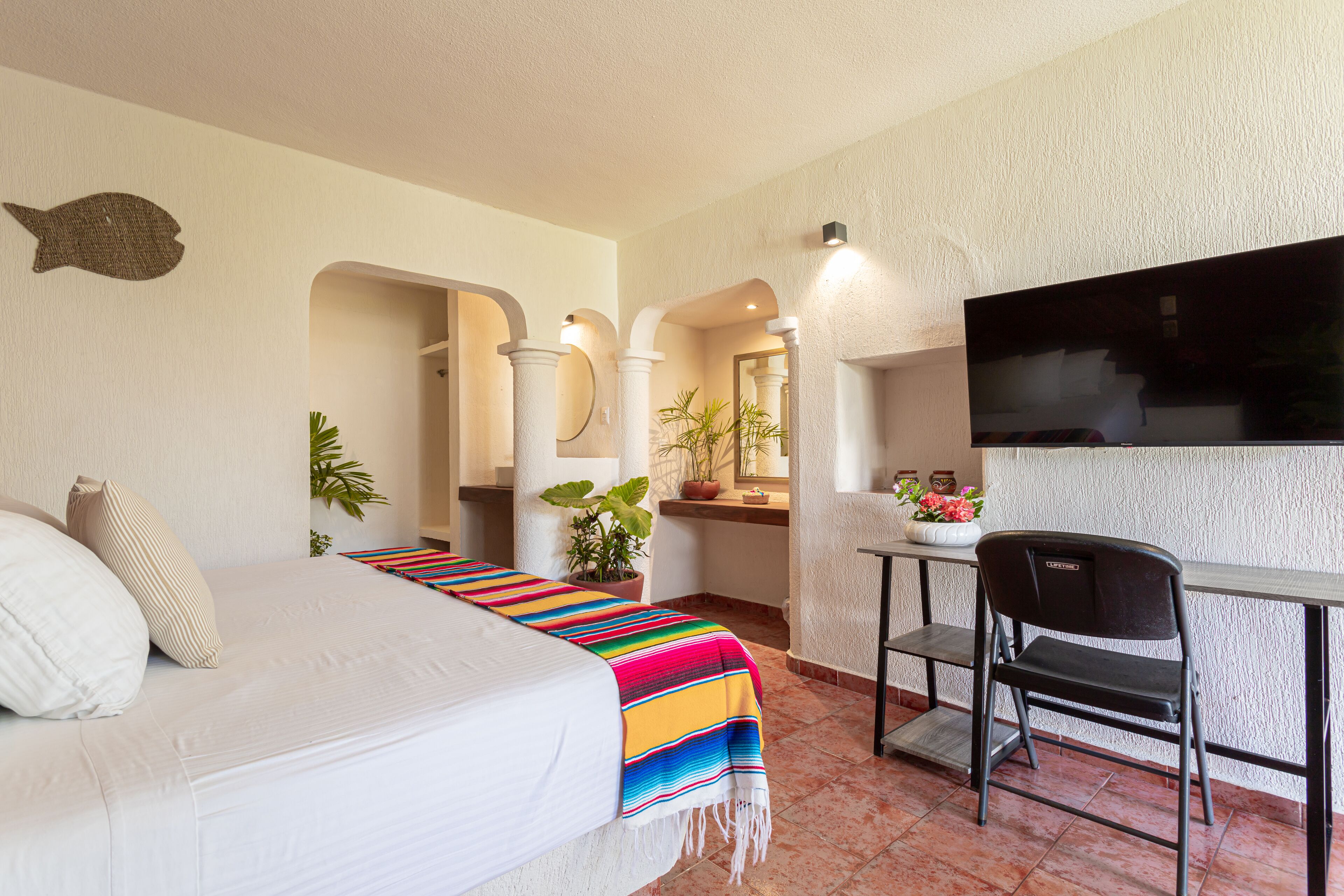 habitacion standard | premium bedding, select comfort beds, blackout curtains, free wifi