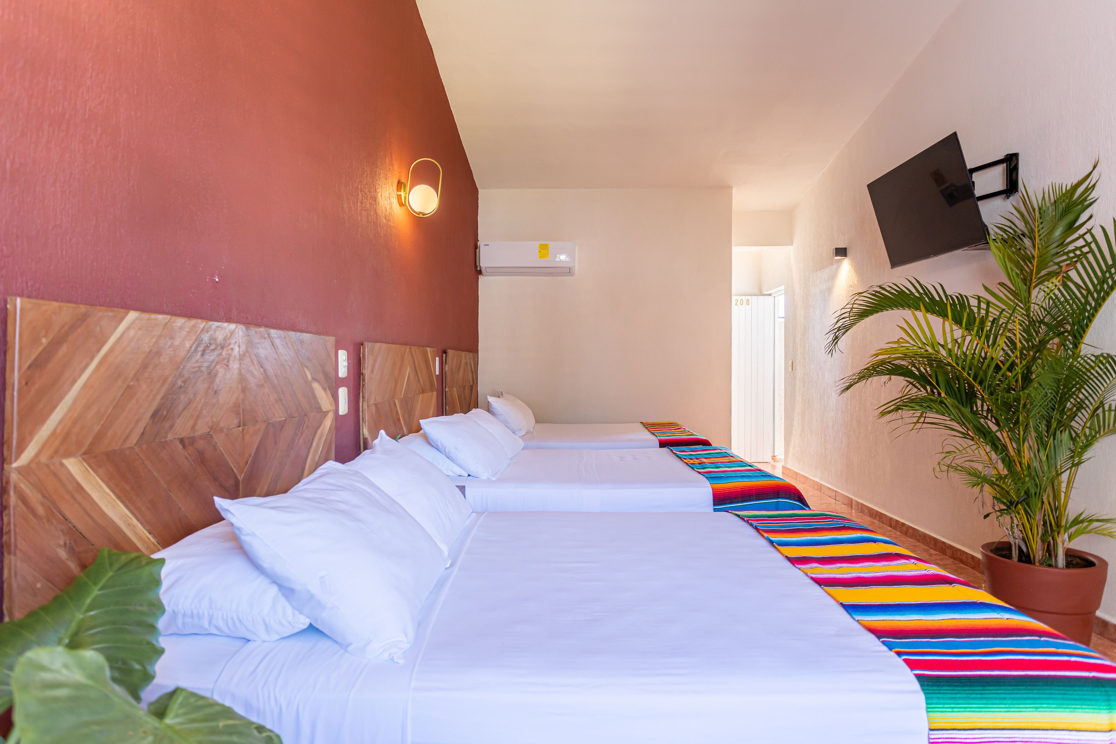 habitacion triple | premium bedding, select comfort beds, blackout curtains, free wifi