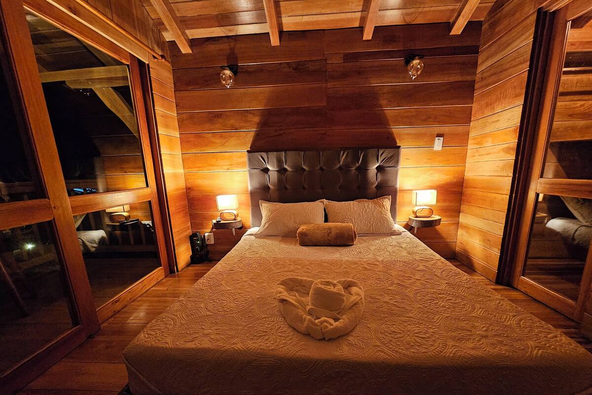 Cabane Luxe, 1 grand lit, non-fumeur, vue lac