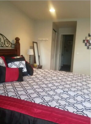 1 Schlafzimmer, Schreibtisch, Bügeleisen/Bügelbrett, kostenloses WLAN