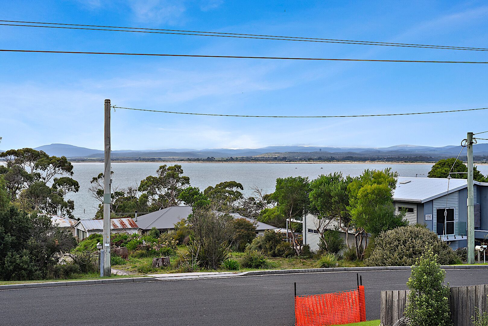 The Cottage on Westwood - Pet Friendly — image 5