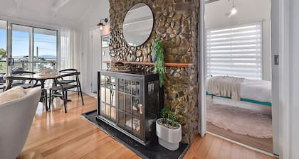 The Cottage on Westwood - Pet Friendly