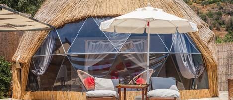 Suite Junior | 1 kamar tidur, seprai premium, minibar, dan brankas