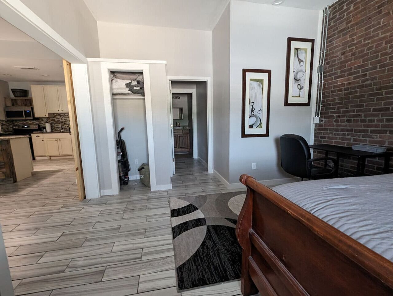 1 Schlafzimmer, Schreibtisch, Bügeleisen/Bügelbrett, WLAN