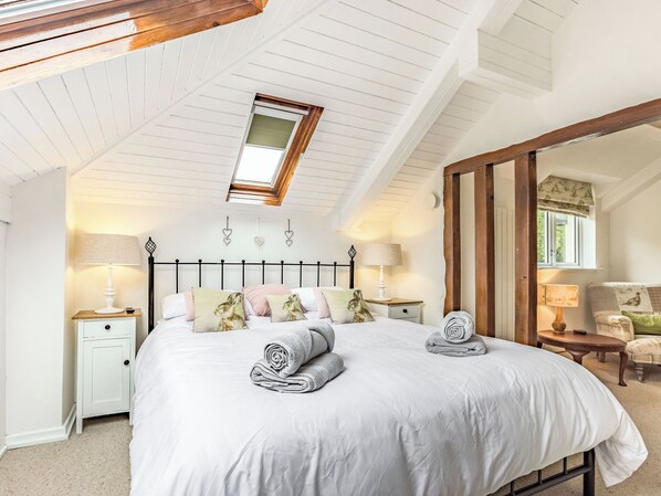 5 quartos, Wi-Fi de cortesia, roupa de cama