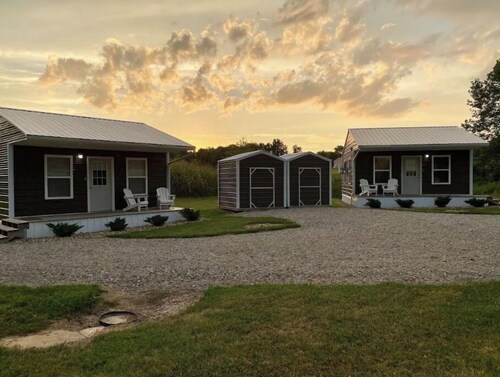 Dorothy-Cozy tiny home 7 mile from Ohio University