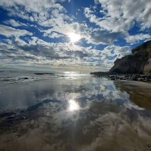 Una playa cerca