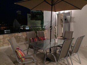 House | Balcony