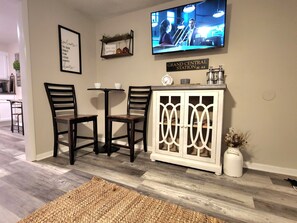 Interior - Lake Escape Near Lake Norfork 2BR 2 BA (Mountain Home)