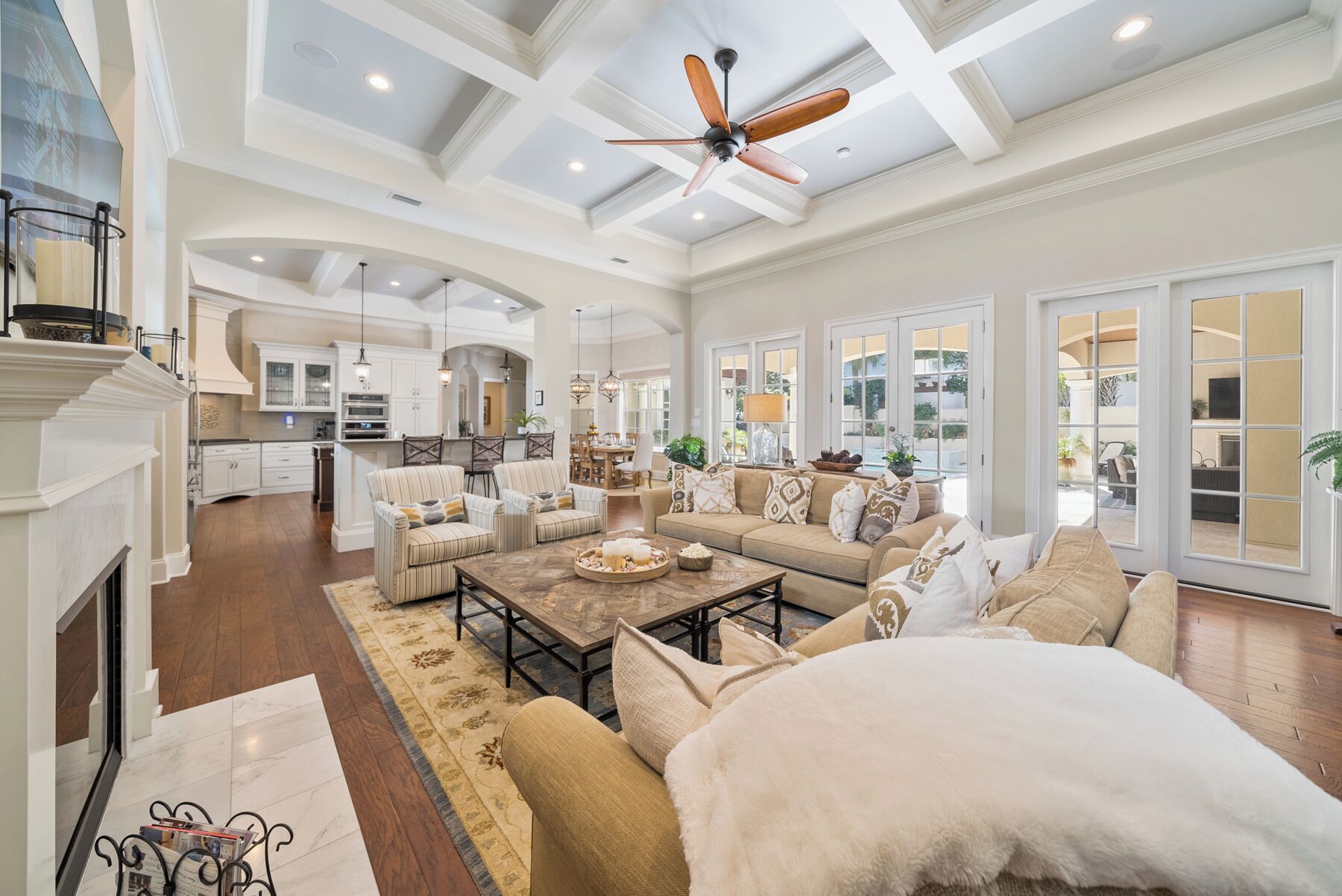 House, Multiple Beds, Private Pool, Pool View | Living area | TV, fireplace