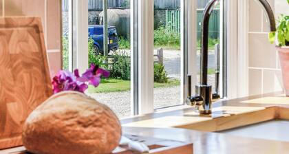 4 bedroom accommodation in Great Limber