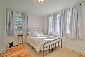 5 Schlafzimmer, Bügeleisen/Bügelbrett, WLAN, Bettwäsche