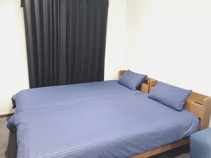 1 dormitorio, escritorio, wifi gratis y ropa de cama