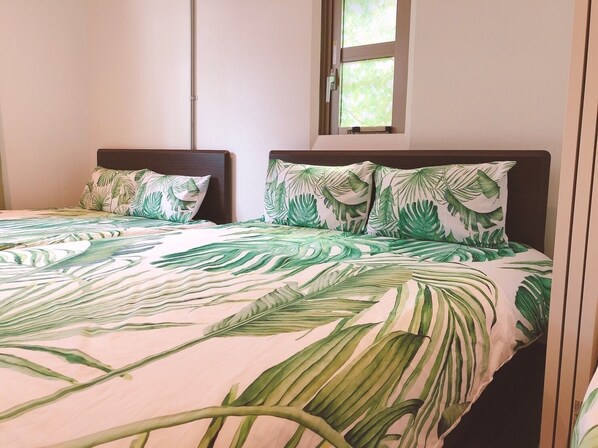 2 habitaciones, escritorio, wifi gratis y ropa de cama 