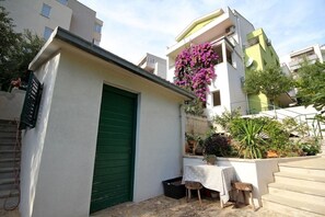 Apartment (JoviZe - free parking - A4(2+2)) | Außenbereich