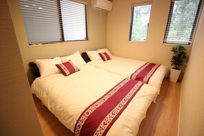 3 bedrooms, desk, free WiFi, bed sheets - Holiday in Okinawa  10 minutes walk from the be / Kunigami-gun Okinawa (Kunigami-gun)