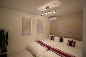 3 bedrooms, desk, free WiFi, bed sheets - Holiday in Okinawa 10 minutes walk from the be / Kunigami-gun Okinawa (Kunigami-gun)